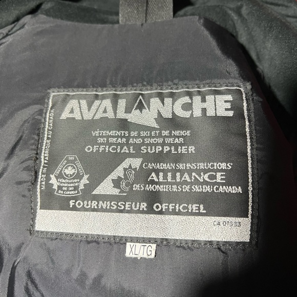 Avalanche, skiing jacket and pants - Picture 3 of 3